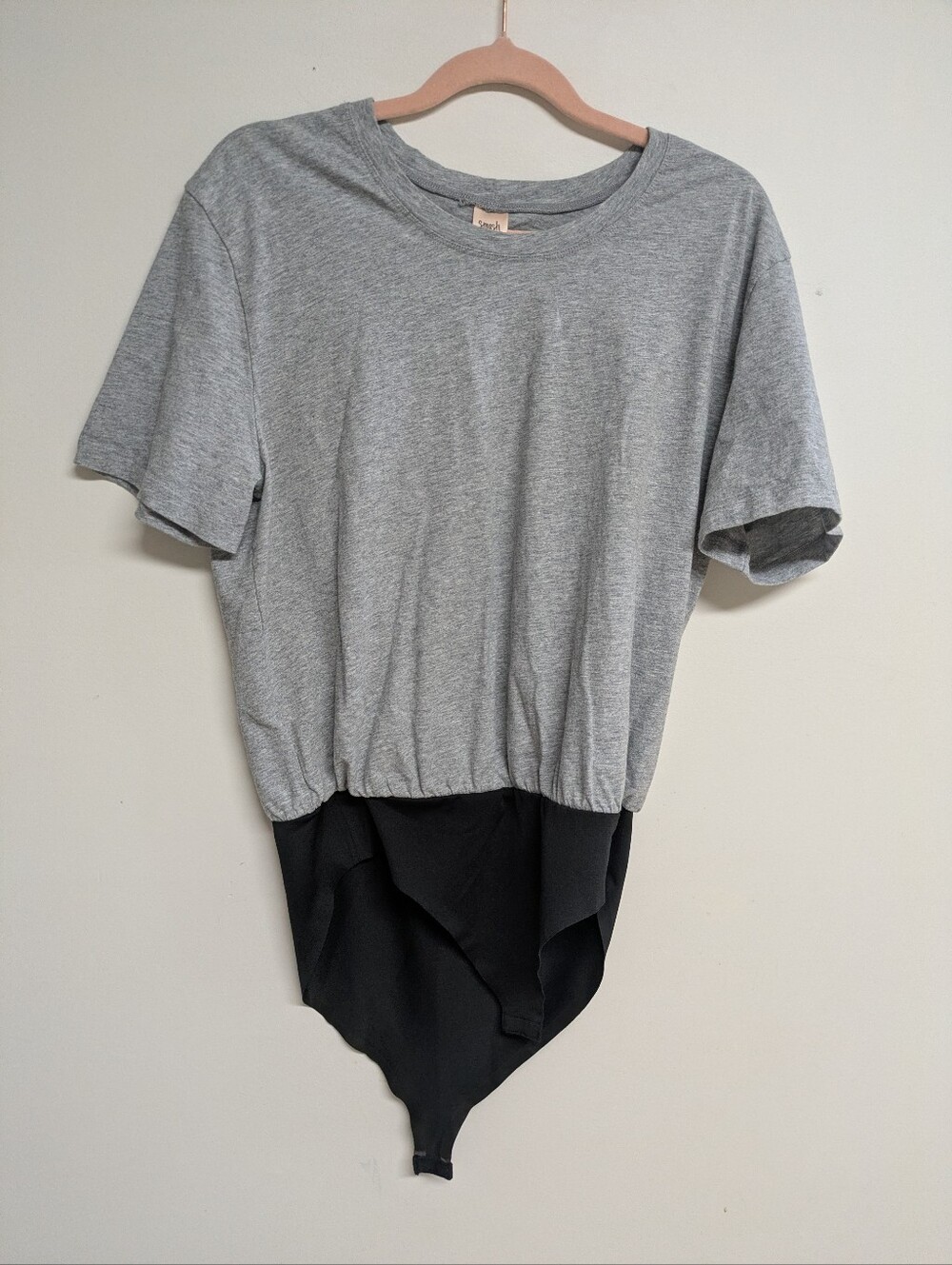 Bodysuit - Smash & Tess Grey T-shirt Bodysuit Size Small - Picture 2 of 6